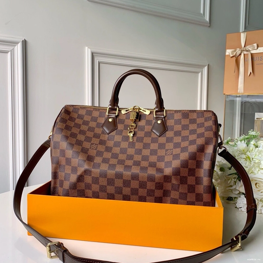 WIS 35 Louis Vuitton BANDOULIÈRE SPEEDY 1202